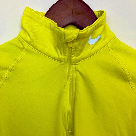 Nike Pro Combat Jacket - Picture 3 of 5